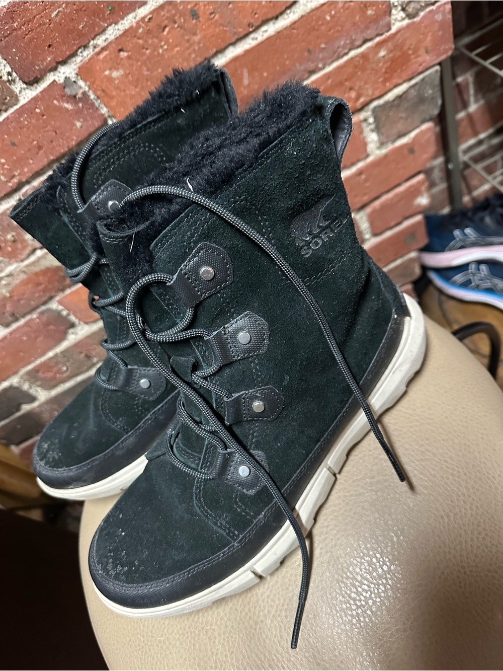 Sorel Black Suede Lace-Up Faux-Fur Winter Boots